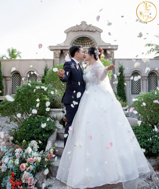 Chụp ảnh cưới đẹp tại Tphcm cho cô dâu mập bigsize 